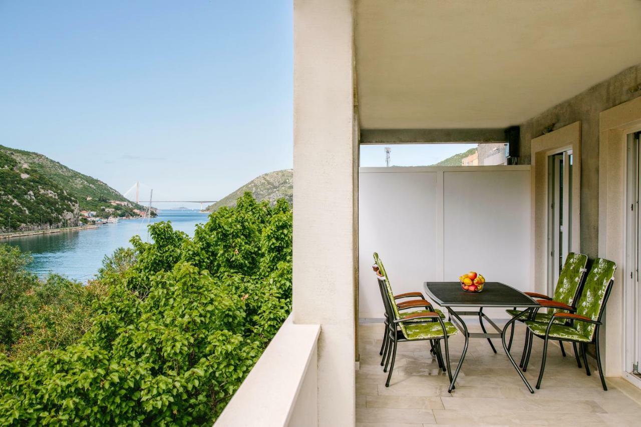 Dubravka Apartmani Mokosica Exterior photo